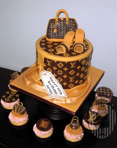 louis vuitton cak|happy birthday louis vuitton cake.